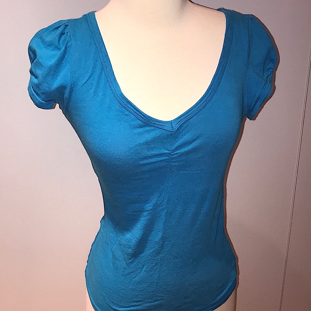 Forever 21 Vintage Y2K Blue V-neck Top